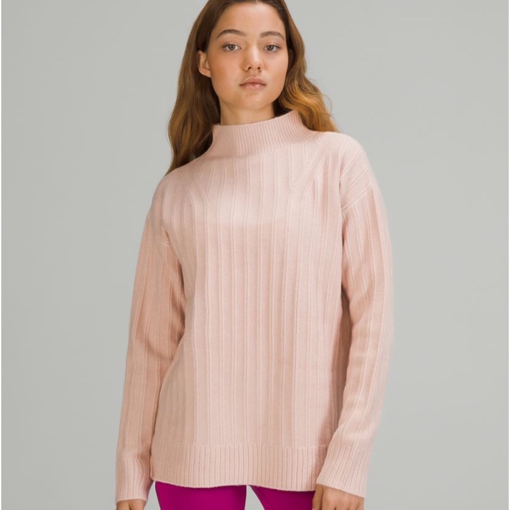 Nwt lululemon Twin Rib Turtleneck Sweater Size 20
